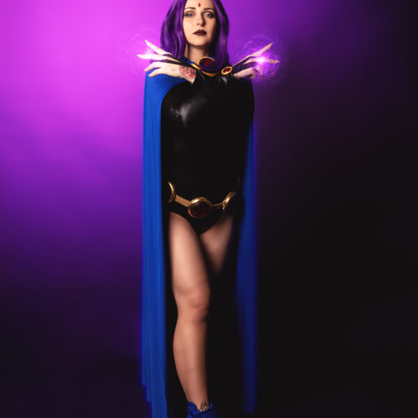 RAVEN- DC COMICS